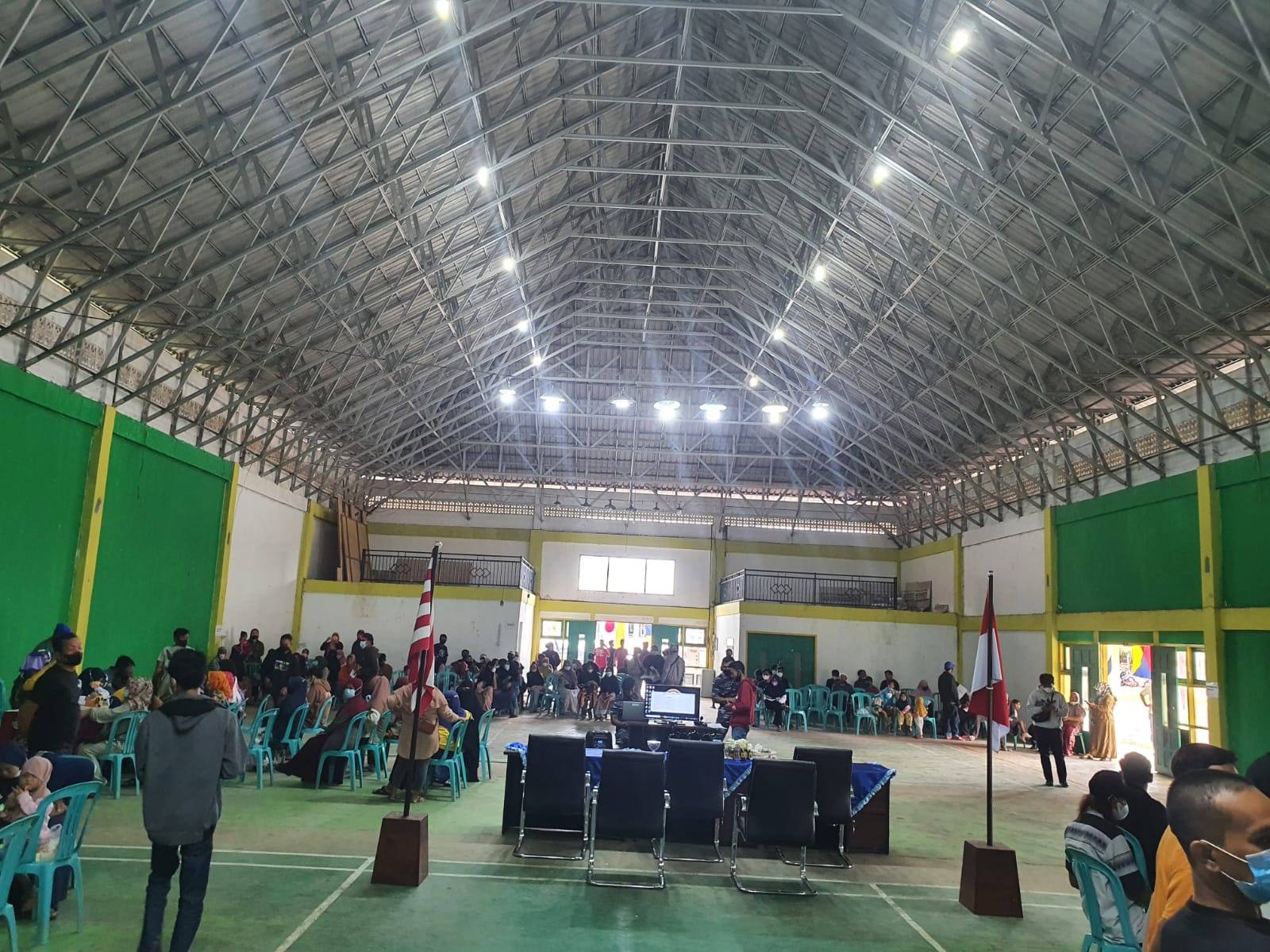 Serbuan Vaksinasi Maritim di Gedung Serba Guna (GSG) Desa Sepaso Timur